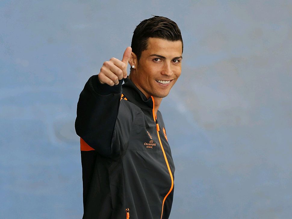 36岁奥巴梅扬无缘美加墨世界杯，下一届世界杯时他已41岁（36岁奥巴梅扬错过美加墨世界杯，下届已41岁）