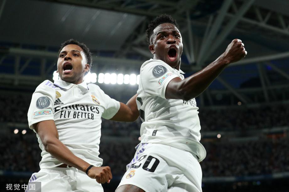 芒特：我和马兹拉维训练时经常较量，我们愿为阿莫林倾尽全力（芒特称与马兹拉维训练场常交锋，愿为阿莫林拼尽全力）