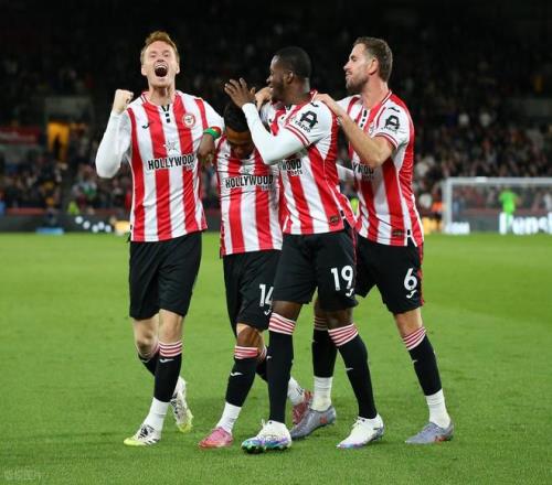 湘超张珈玮：王新欣指导是我的伯乐；湖南足球的氛围其实很好（湘超球员张珈玮：王新欣是我贵人，湖南足球氛围很棒）