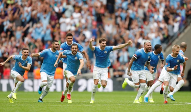 辽宁男篮CBA杯赛遭江苏大爆冷引热议！球迷不满外援刷爆官媒评论区（CBA杯赛冷门：辽宁男篮不敌江苏惹热议，球迷不满外援涌入官媒评论区）