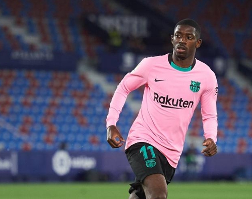 佛罗伦萨vs莱切：德赫亚、哲科首发，班达、加洛出战（佛罗伦萨迎战莱切：德赫亚、哲科先发，班达、加洛登场）